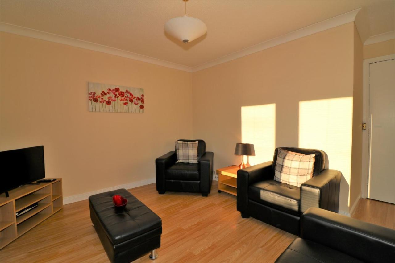 Signature - Strath View Apartment Motherwell Esterno foto